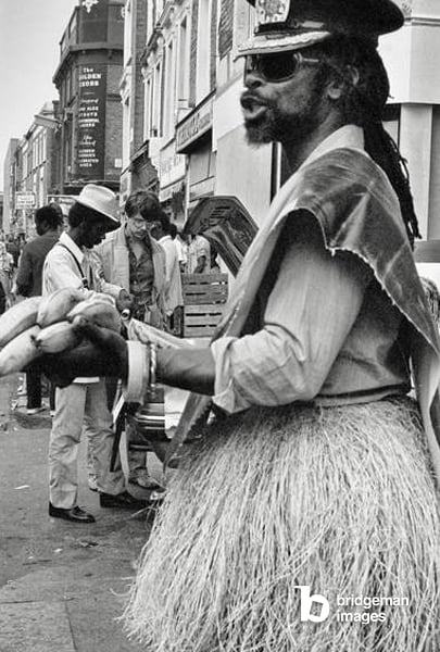 Notting Hill Carnival, 1982 (b/w photo) © Paul Polydorou / Bridgeman Images