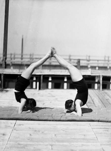 Two women exercising, Trieste, c.1932 (glass plate), Wulz, Wanda (1903-84)  Alinari  Bridgeman Images 