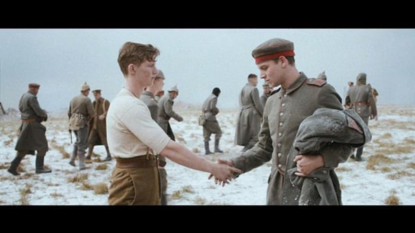 1335915_sainsburys_and_the_royal_british_legion_partner_to_bring_first_world_war_christmas_truce_story_to_life___press_image_7