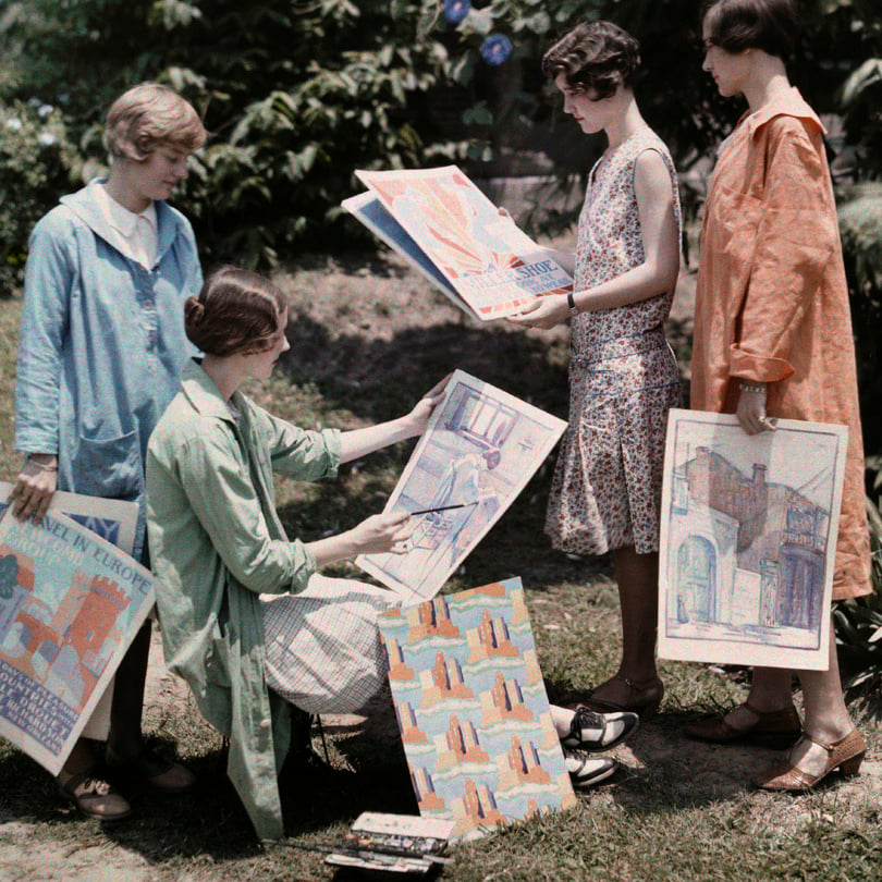 Young women from Newcomb college gather with their artwork, New Orleans, Louisiana, 1930 (autochrome)