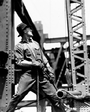 Derrick man, Empire State Building, 1930-31 Lewis Wickes Hine (1874-1940) Photo © Christie's Images / Bridgeman Images