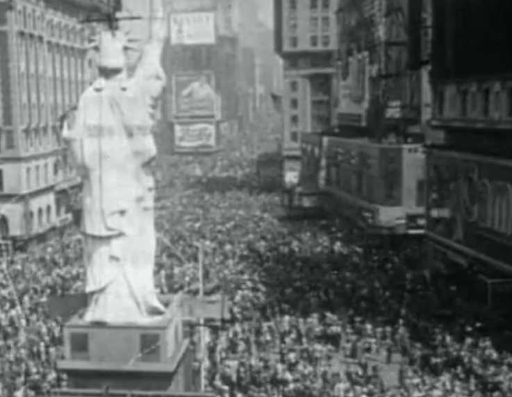 London and New York celebrate VE day 8th May 1945