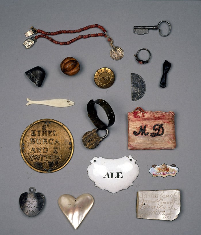 Tokens given by mothers to their children on leaving them at the Foundling Hospital - The Foundling Museum, London, UK