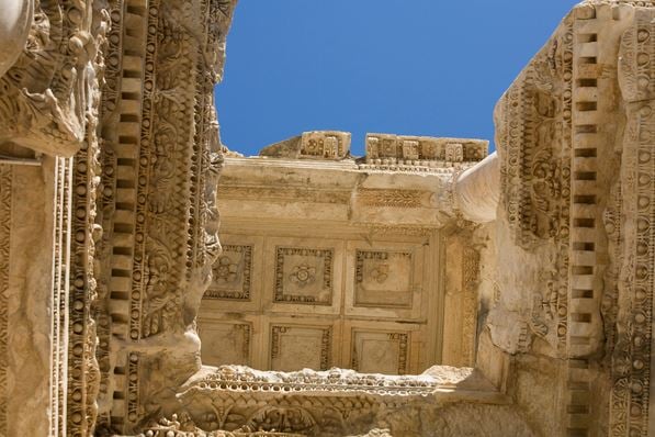 Coffered Ceiling from the Facade of the Celsus Library, Ephesus, Turkey, 2007 (photo) / © Samuel Magal, Sites & Photos Ltd. 