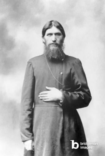 Portrait of Rasputin, 1900-16 (b/w photo) / Russian Photographer (20th century) © Bridgeman Images 